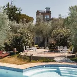 In Einem In Den Huegeln- Mit Garten Un By Interhome Appartement *