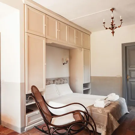 Apartment In Einem In Den Huegeln- Mit Garten Und Pool By Interhome Pesaro