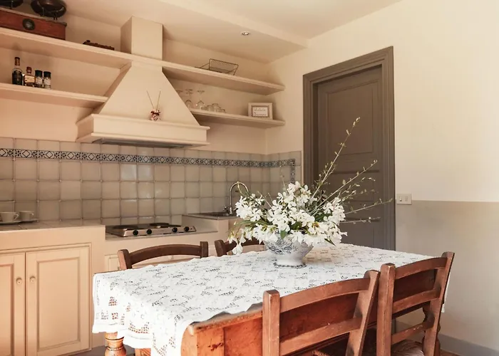 Appartamento In Einem In Den Huegeln- Mit Garten Und Pool By Interhome Pesaro