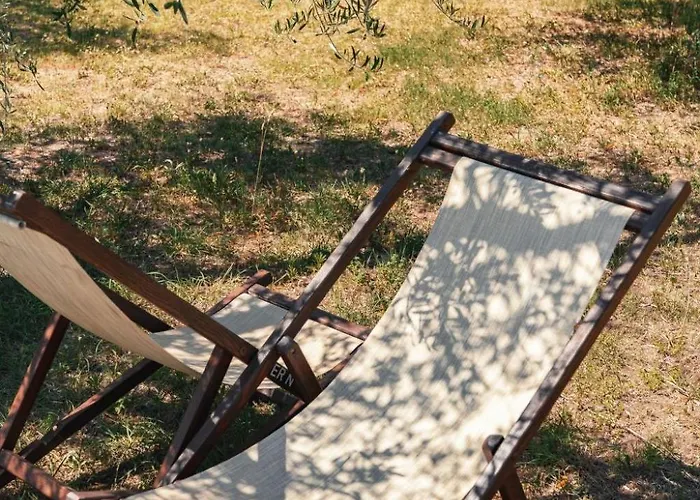 Appartamento In Einem In Den Huegeln- Mit Garten Und Pool By Interhome *