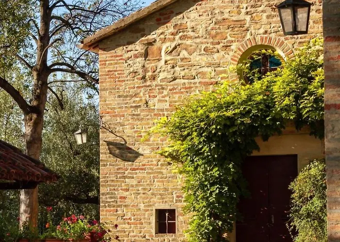 In Einem In Den Huegeln- Mit Garten Und Pool By Interhome Pesaro